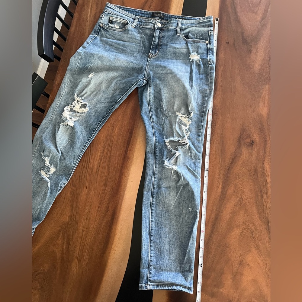 Judy Blue Distressed Boyfriend Jeans - Light Blue - Picture 5 of 8